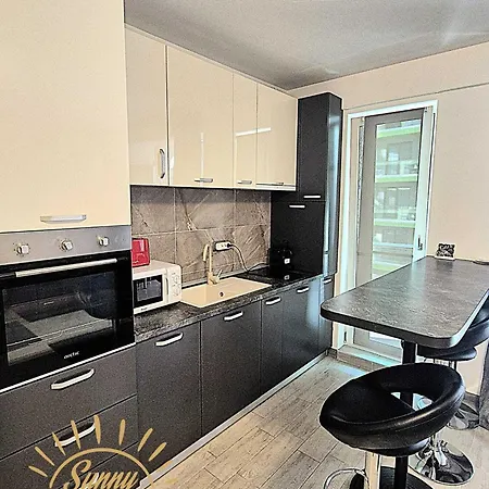 Sunny Mamaia By Alezzi Apartment