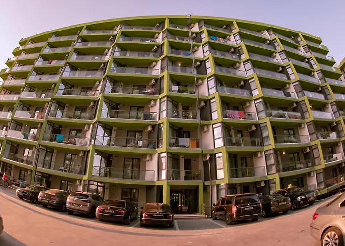 Alezzi Studio By Sunny Mamaia * Năvodari