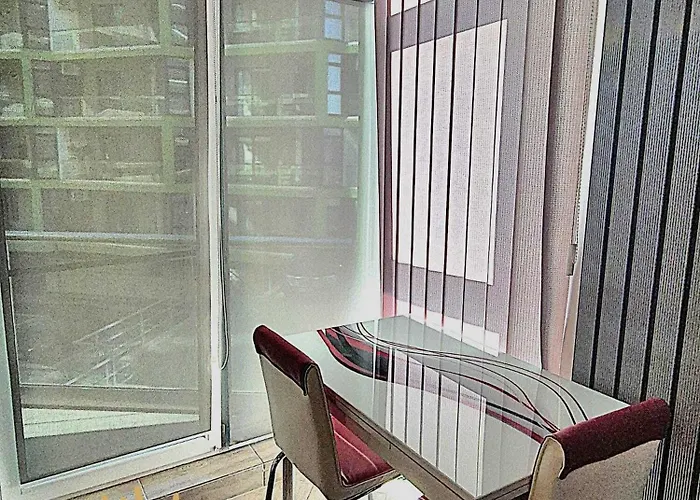 Alezzi Studio By Sunny Mamaia *